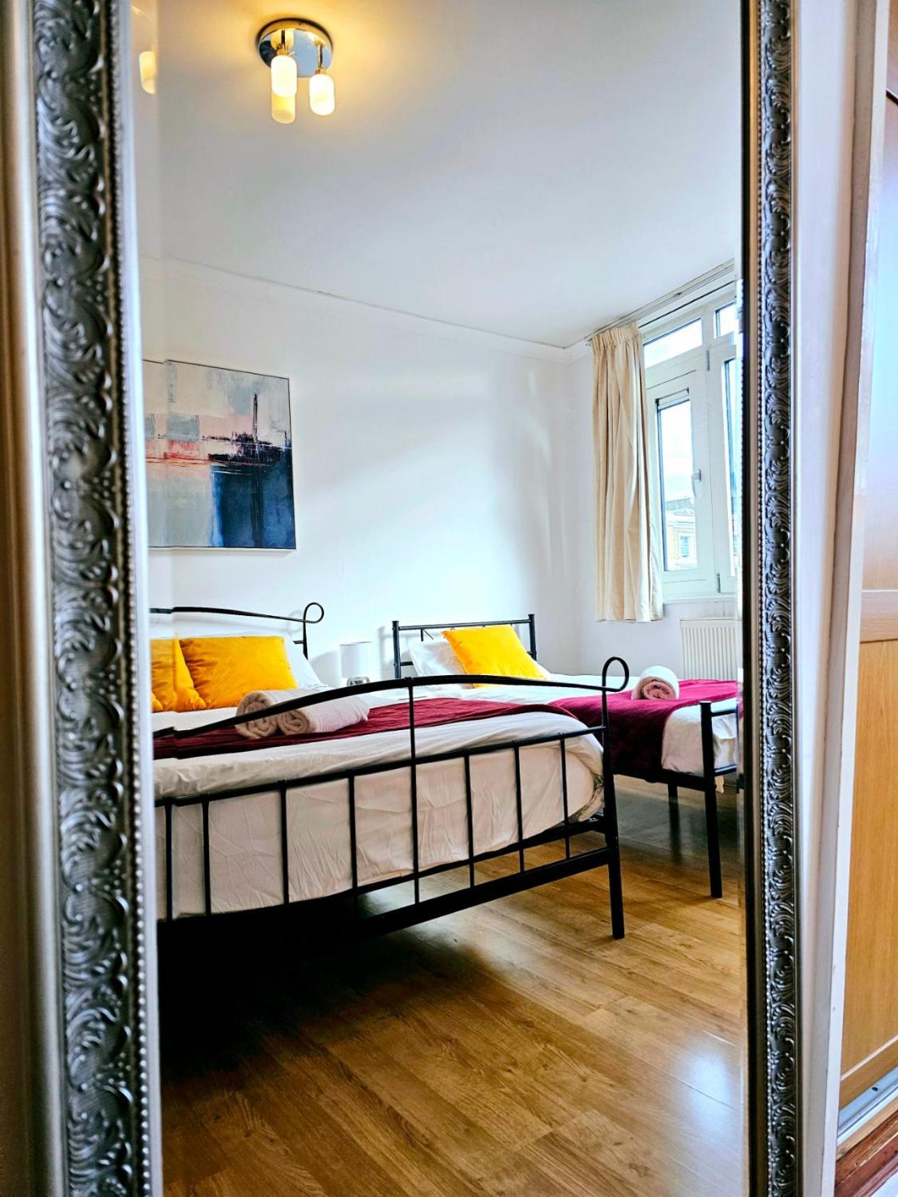 Bright & Spacious Home In Building With Lift, Right Next To Bayswater Station - Walk To Kensington Palace, Hyde Park, Little Venice & Notting Hill London Exterior photo