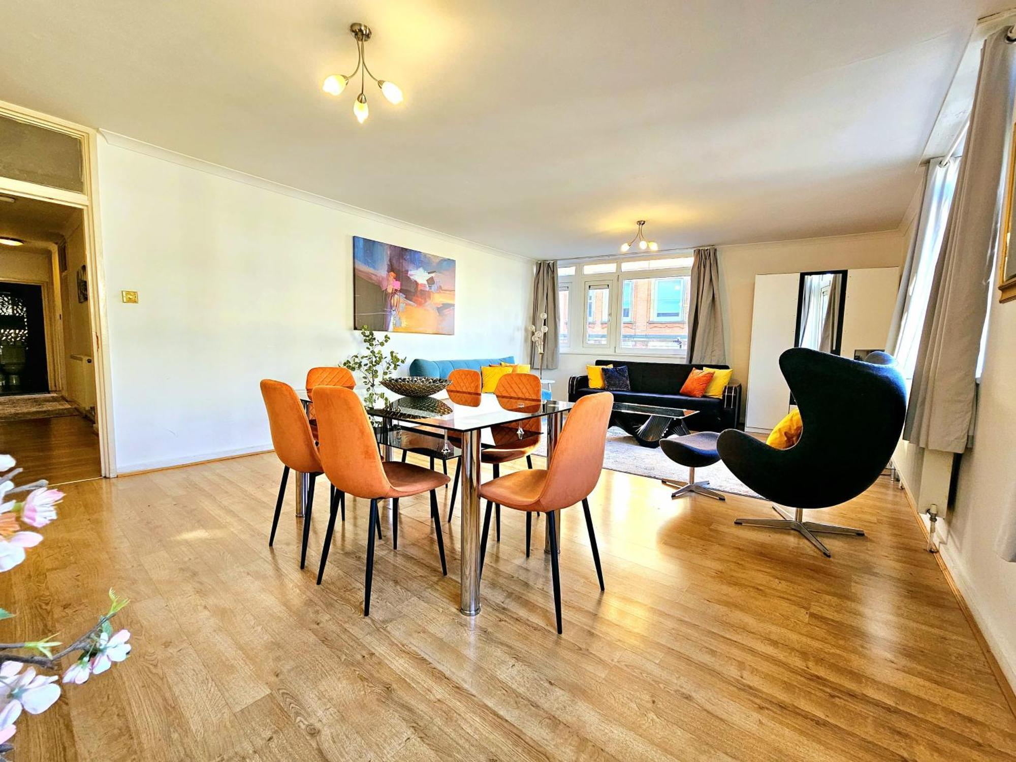 Bright & Spacious Home In Building With Lift, Right Next To Bayswater Station - Walk To Kensington Palace, Hyde Park, Little Venice & Notting Hill London Exterior photo